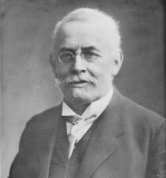 Portrait de Hugo Schuchardt